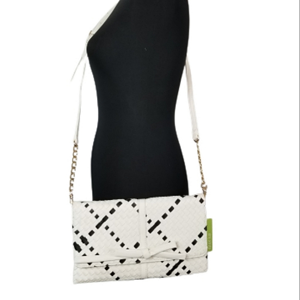 Deux Lux woven crossbody handbag
